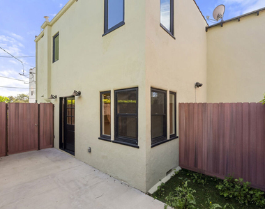 838 Hilldale - Photo Thumbnail 3