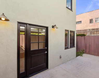 838 Hilldale - Photo Thumbnail 4