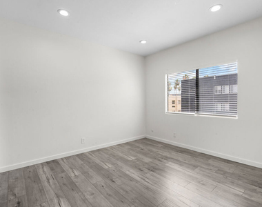 424 S Westmoreland Avenue - Photo Thumbnail 29