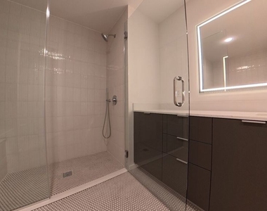 5119 Colfax Avenue - Photo Thumbnail 21