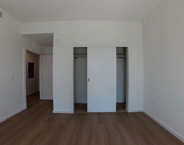 5119 Colfax Avenue - Photo Thumbnail 2