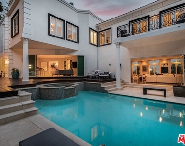 1404 Dawnridge Drive - Photo Thumbnail 3