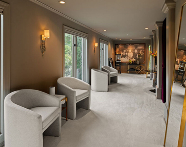 1404 Dawnridge Drive - Photo Thumbnail 24