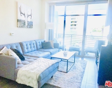 1241 5th Street - Photo Thumbnail 4