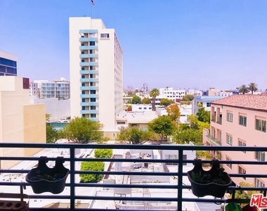 1241 5th Street - Photo Thumbnail 5