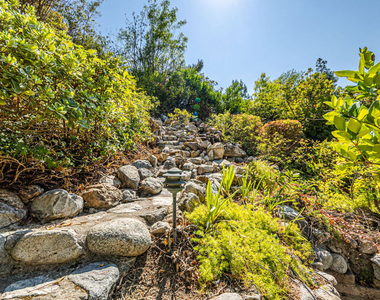18022 Lake Encino Drive - Photo Thumbnail 35