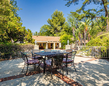 18022 Lake Encino Drive - Photo Thumbnail 37