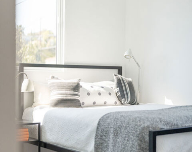 2512 Berkeley Avenue - Photo Thumbnail 41
