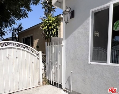 8946 Bryson Avenue - Photo Thumbnail 7