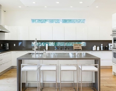 1723 S Durango Avenue - Photo Thumbnail 16