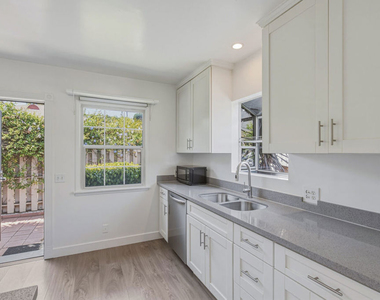 4177 Ince Boulevard - Photo Thumbnail 22