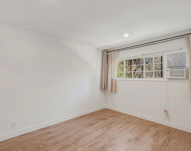 4177 Ince Boulevard - Photo Thumbnail 19