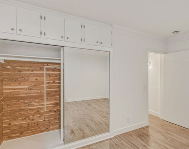 4177 Ince Boulevard - Photo Thumbnail 13