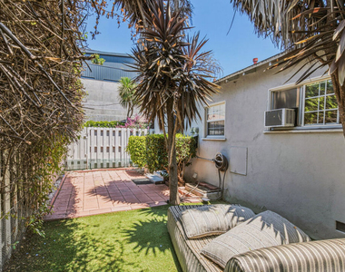 4177 Ince Boulevard - Photo Thumbnail 8