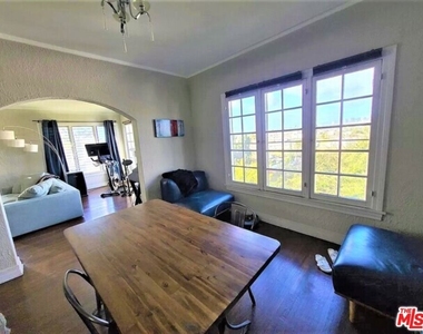4723 W 17th Street - Photo Thumbnail 4