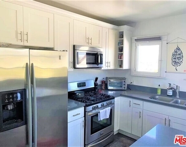 4723 W 17th Street - Photo Thumbnail 6