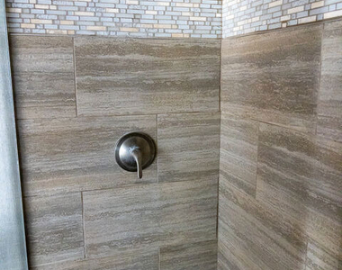 661 Shatto Place - Photo Thumbnail 7