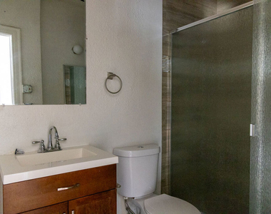 661 Shatto Place - Photo Thumbnail 6