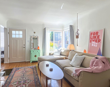 4233 Gateway Avenue - Photo Thumbnail 14