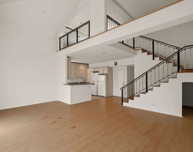 923 Euclid Street - Photo Thumbnail 8