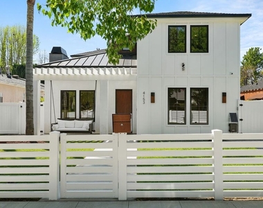 4153 Vantage Avenue - Photo Thumbnail 3