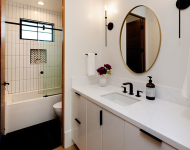 4153 Vantage Avenue - Photo Thumbnail 45