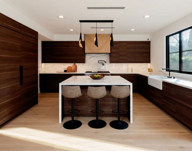 4153 Vantage Avenue - Photo Thumbnail 15