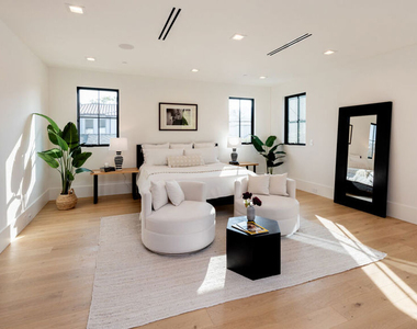 4153 Vantage Avenue - Photo Thumbnail 35