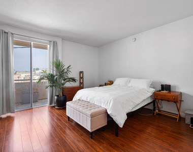 1200 S Corning Street - Photo Thumbnail 16