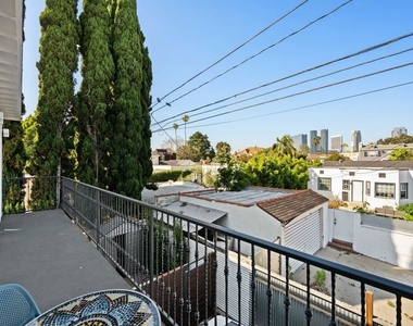 10623 W Olympic Boulevard - Photo Thumbnail 18