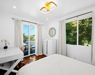 10623 W Olympic Boulevard - Photo Thumbnail 14