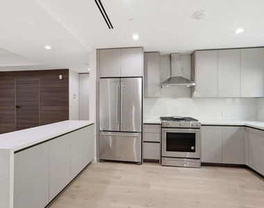 1006 Hancock Avenue - Photo Thumbnail 6