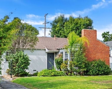 1019 Amherst Avenue - Photo Thumbnail 31