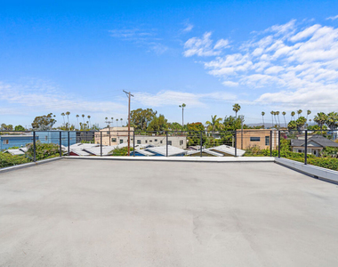 656 California Avenue - Photo Thumbnail 24