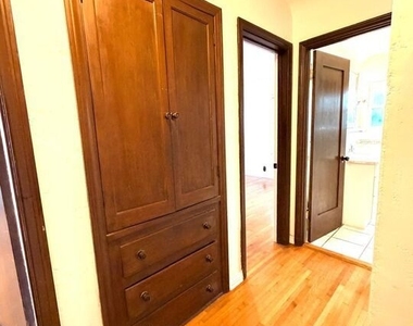 2342 Selby Avenue - Photo Thumbnail 21
