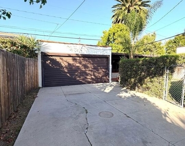 2342 Selby Avenue - Photo Thumbnail 35