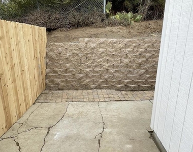 1255 Rhea Place - Photo Thumbnail 10