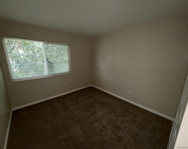 12609 Robison - Photo Thumbnail 13