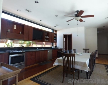 8253 El Paseo Grande - Photo Thumbnail 7