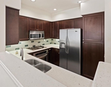 12488 Heatherton Ct - Photo Thumbnail 16