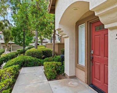 12488 Heatherton Ct - Photo Thumbnail 4