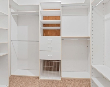 12488 Heatherton Ct - Photo Thumbnail 25