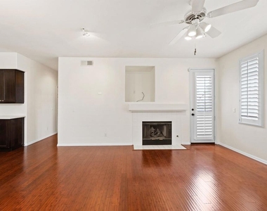 12488 Heatherton Ct - Photo Thumbnail 6