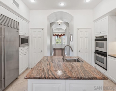 9230 Island Pine - Photo Thumbnail 20