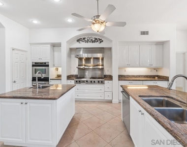 9230 Island Pine - Photo Thumbnail 19