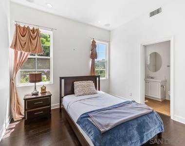 9230 Island Pine - Photo Thumbnail 32