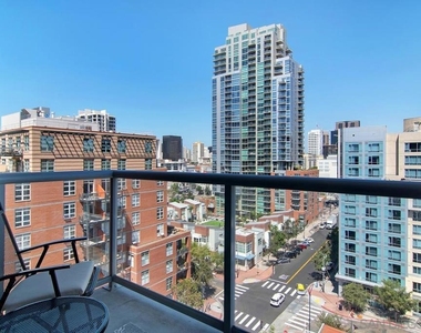 427 9th Ave - Photo Thumbnail 25