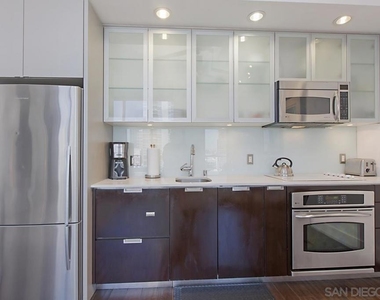 575 6th Ave - Photo Thumbnail 6
