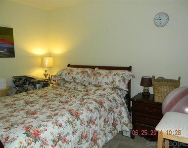 17189 W Bernardo Drive - Photo Thumbnail 11