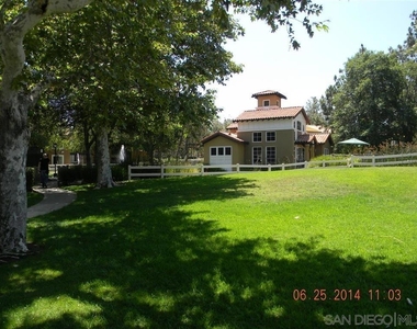 17189 W Bernardo Drive - Photo Thumbnail 9
